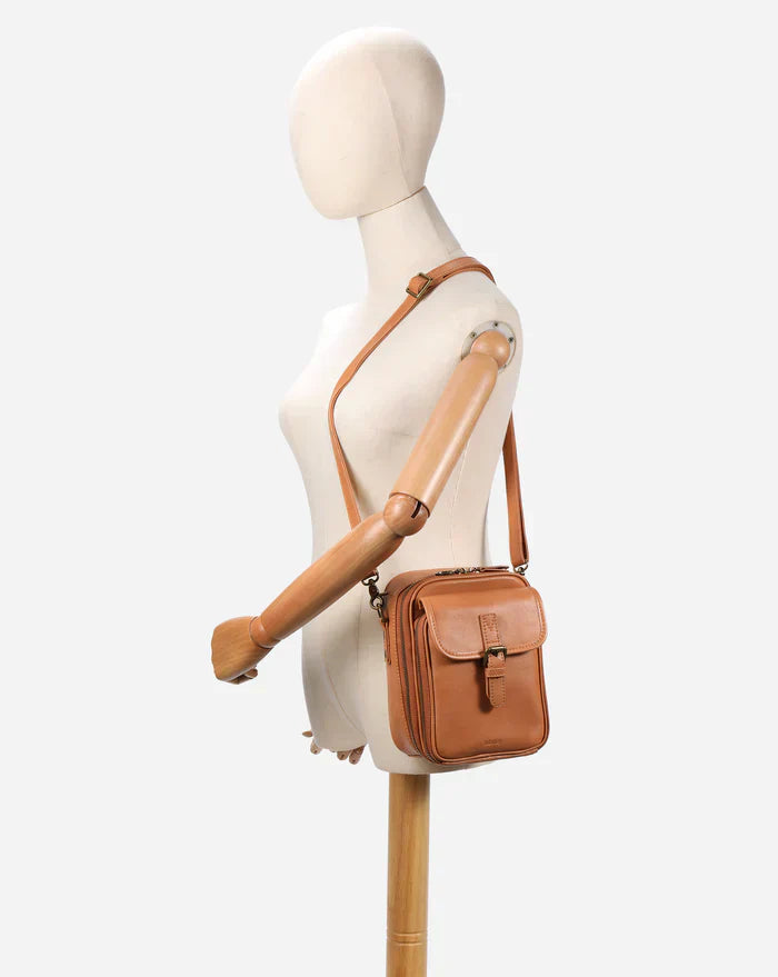 Crossbody leather bag