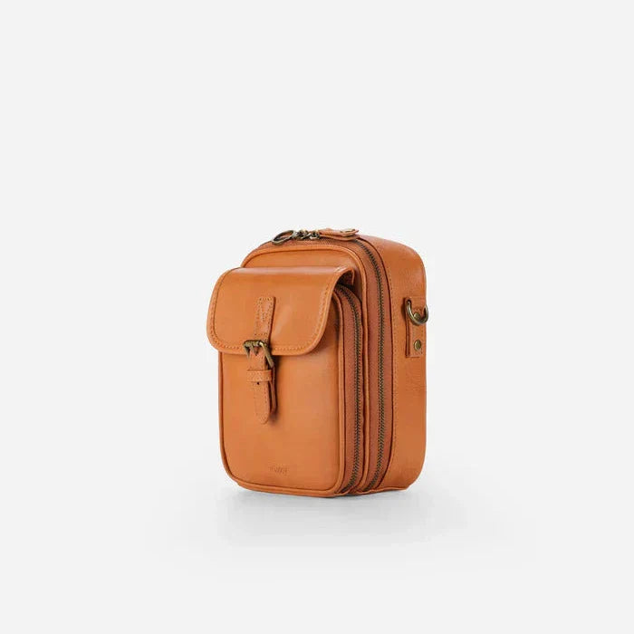 Crossbody leather bag